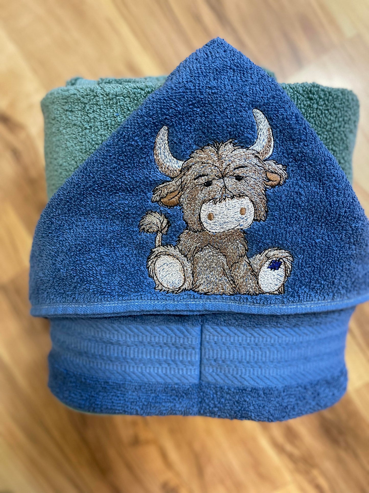 Highland Cow Hooded Towel for Children